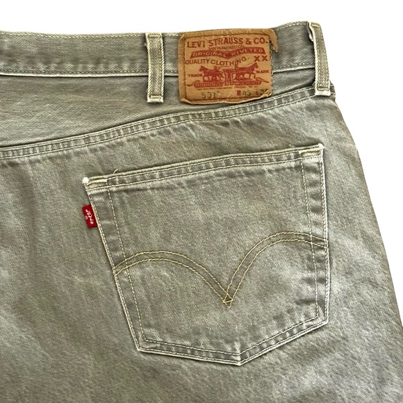Men’s Gray 501 Button Fly Levi’s Jeans extended size - Picture 11 of 15